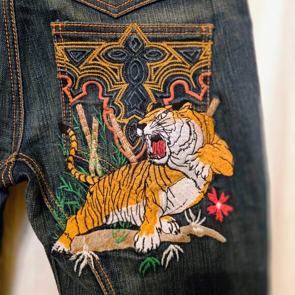 ANTIK DENIM Stretch Embroidered Low Rise Bootcut Jeans Boho S - Picture 3 of 16